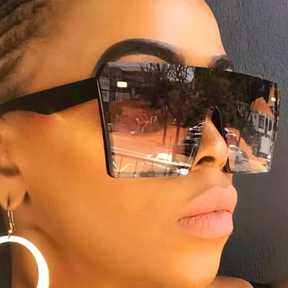 Womans Retro Gradient Big Frame Sunglasses. - Picture 4 of 4